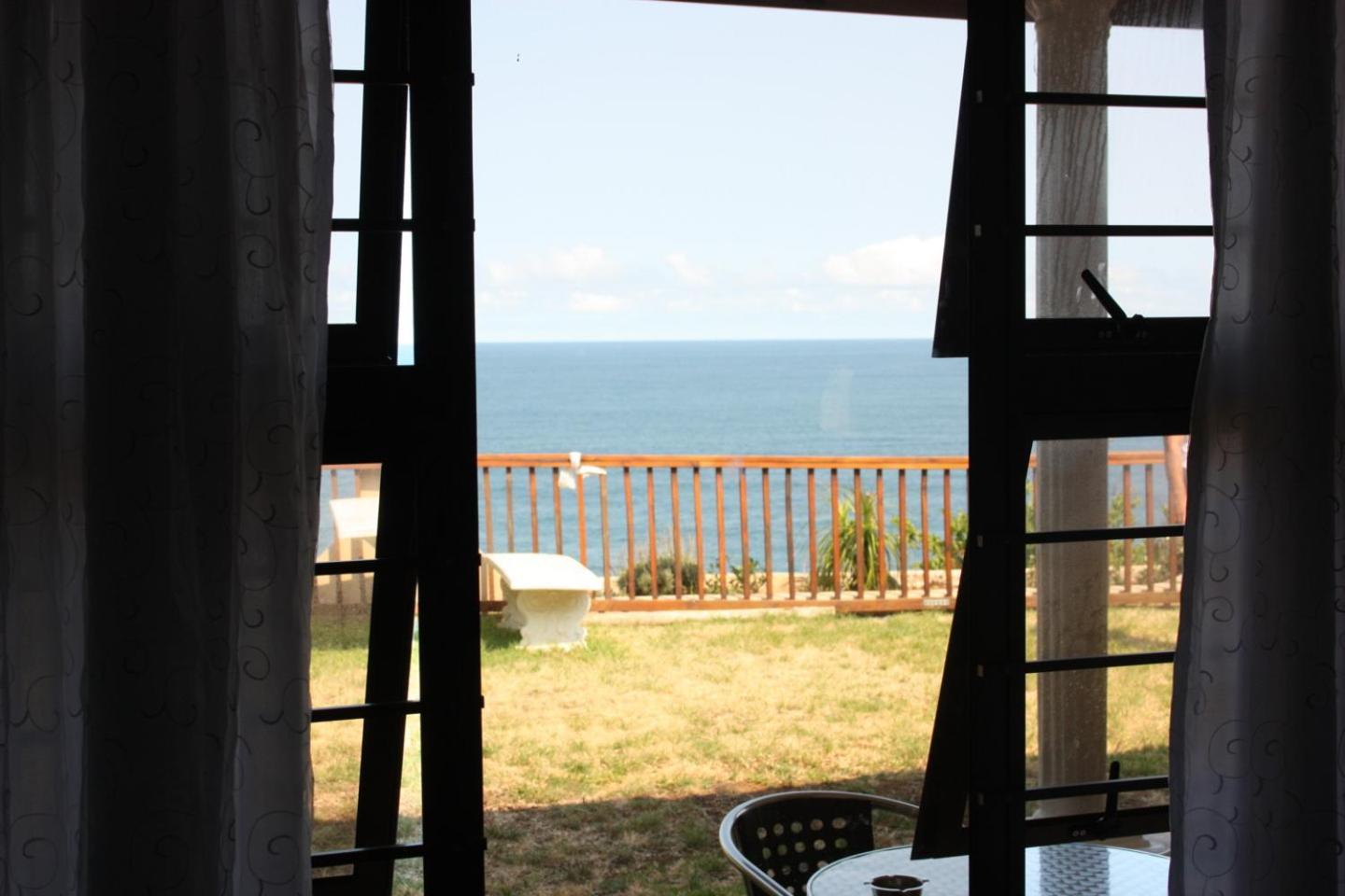 Dolphin Point B&B Дурбан Номер фото